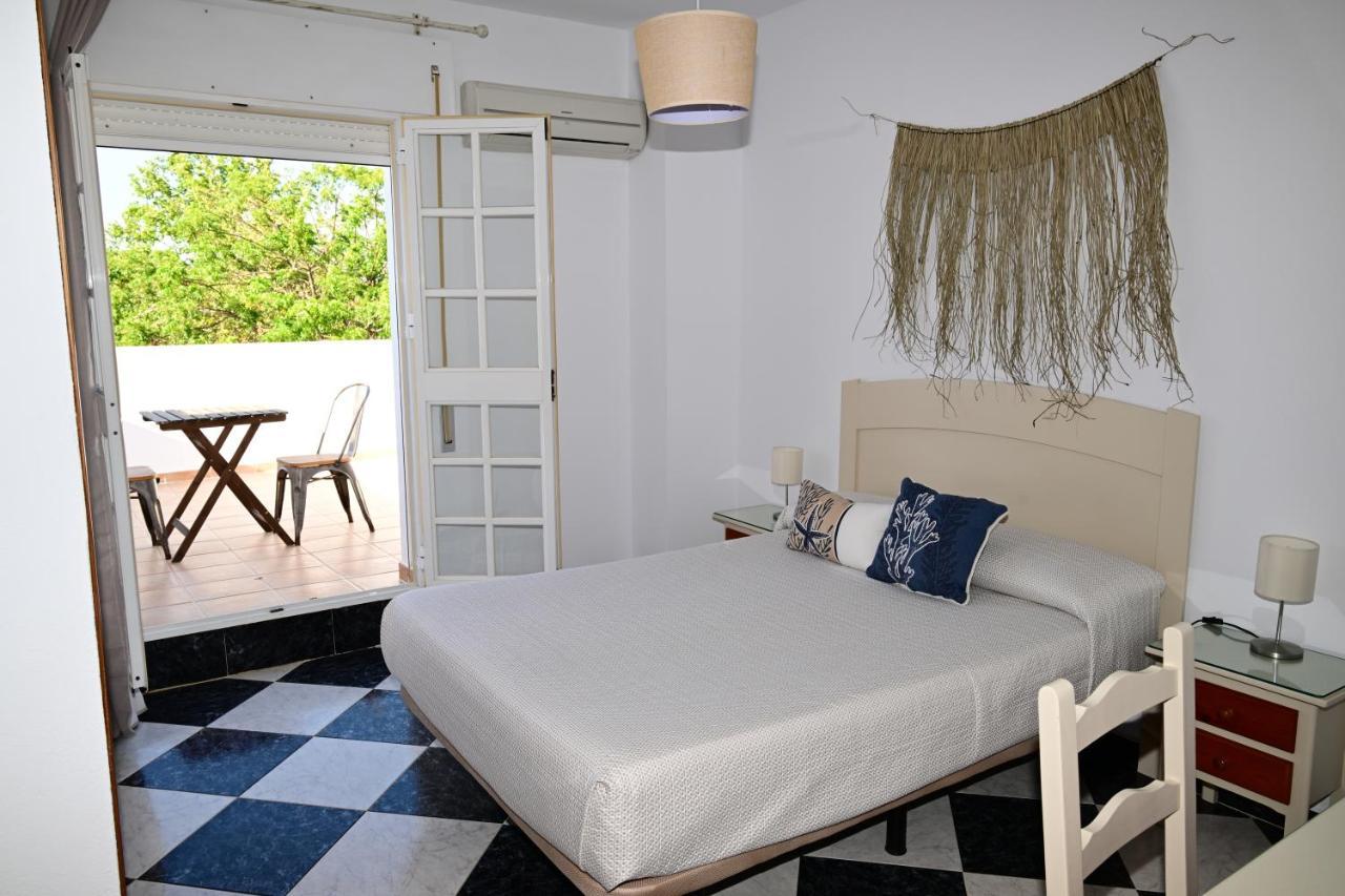 Hostal Del Faro Conil De La Frontera Eksteriør billede